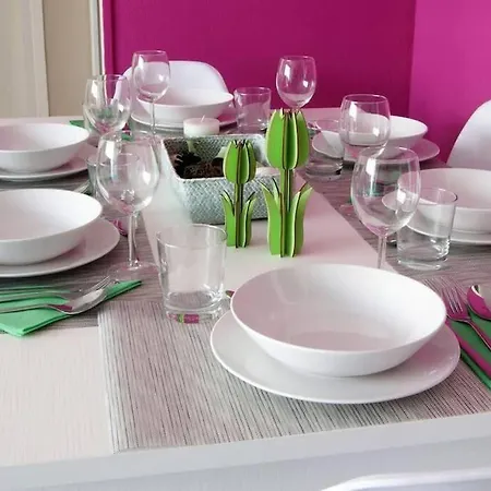 Center Big Apartment-family & Friends-5 Beds Apartment Malaga