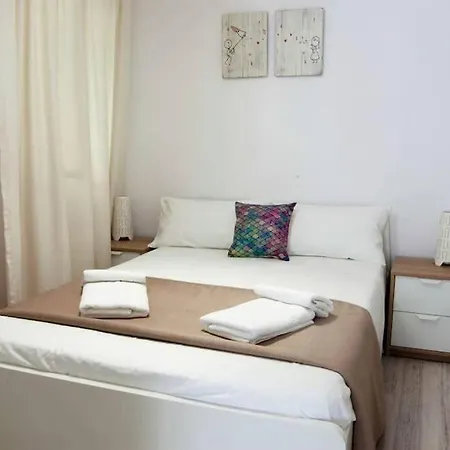 Apartment Center Big Apartment-family & Friends-5 Beds *